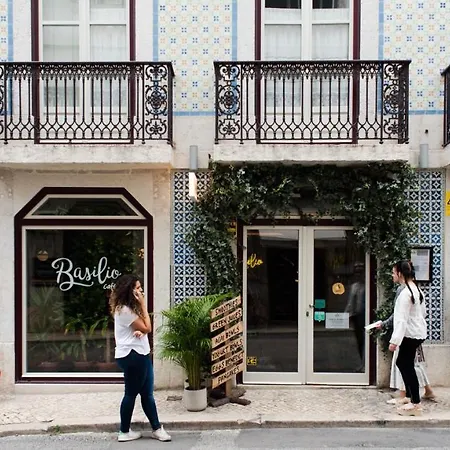 Plum Guide - Some Like It Squared Lisbon
